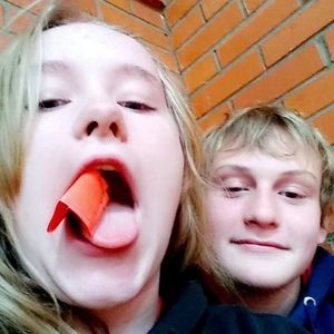 Meet your Posher, Ezra